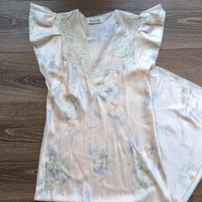 Vtg Christian Dior Lingerie Long Nightgown Pink Floral Lace Flutter Petite