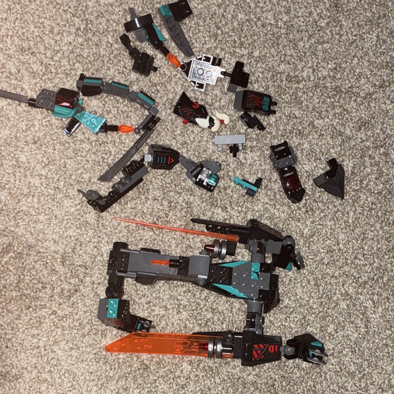 LEGO NINJAGO set incomplete w/figures 