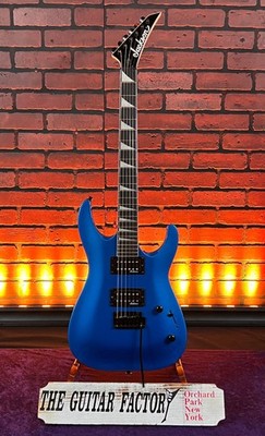 Jackson JS Series Dinky Arch Top JS22 DKA, Amaranth Fingerboard, Metallic Blu...