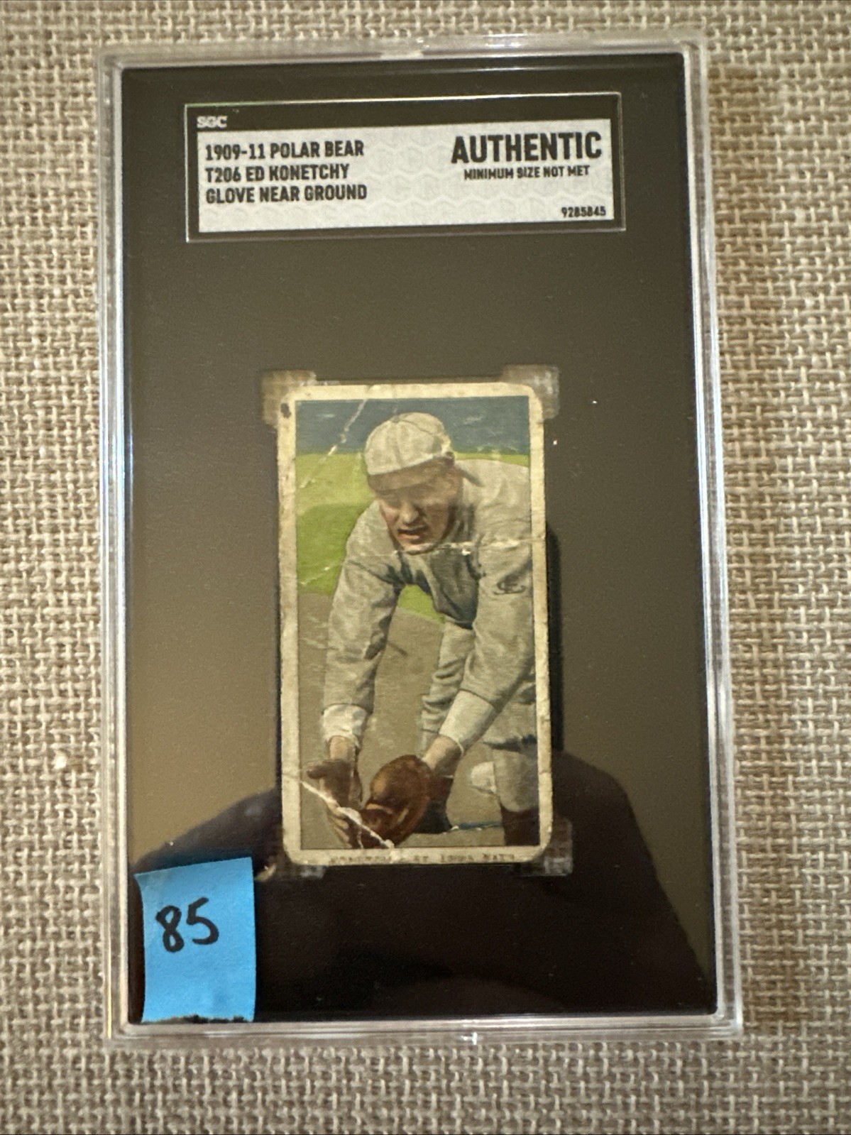 1910 Polar Bear Cigarettes (T206) SGC Authentic Ed Konetchy Glove Near Ground