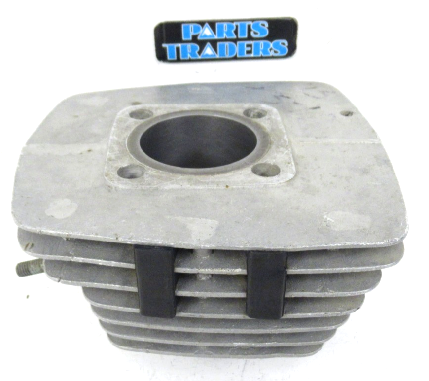 スズキ　　　　　TS１２５２　　　１体 OEM Genuine Suzuki Cylinder TS125 1971-1975 TC125 1972-1976 56.50