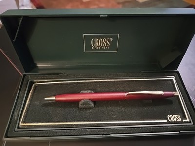  USA CROSS CENTURY CLASSIC MATTE BURGUNY AND GOLD BALLPOINT PEN With Box