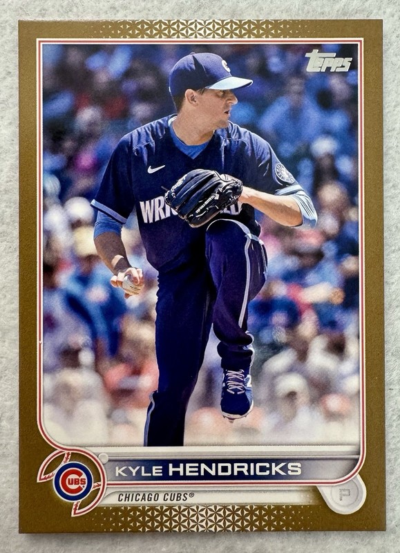 2022 Topps Series 1 Kyle Hendricks #168 Gold Border Parallel /2022 Chicago Cubs