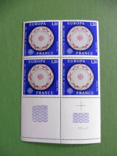 1976  FRANCE Y & T N°1878 PORCELAINE DE SEVRES  BLOC DE 4 TTB - Photo 1/1