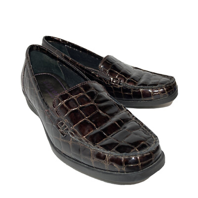 Aravon by New Balance Slip On Shoe Womens Sz B Brown Patent