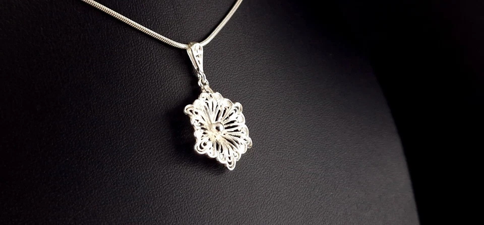 Anhänger Silber Filigranschmuck - traumhaft schön Sterling  - Bild 4 von 4