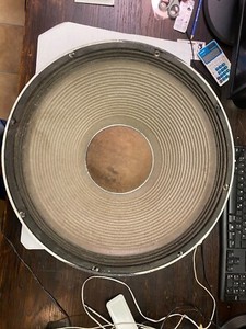 18“ Lautsprecher JBL 2241 H unrepariert. Ersatzteile noch vorhanden.
