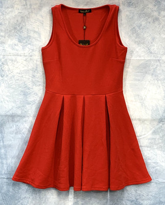 NWT White Mark Women's L Red Sleeveless Classic Fit Flare Dress Casual Comfort
