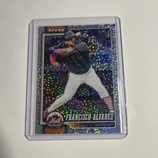 Topps 2025 Series 1 Holofoil Francisco Alvarez #337 Mets Baseball Card