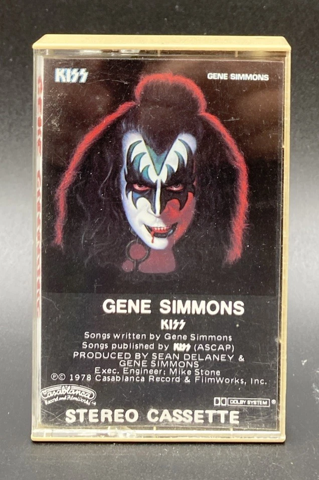 Lot 3 KISS Cassette Tapes Solo Albums gene Simmons, Peter Criss & Kiss Destroyer - Image 4 of 4
