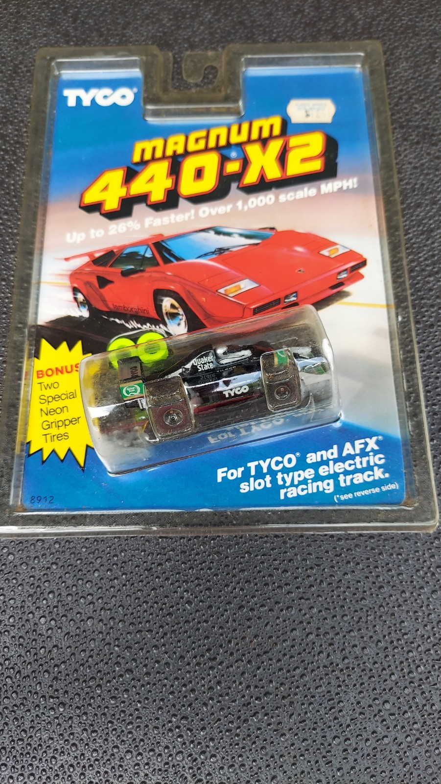 TYCO Magnum 440 X2 Quaker State Indy Car with Bonus Tires 8912 New