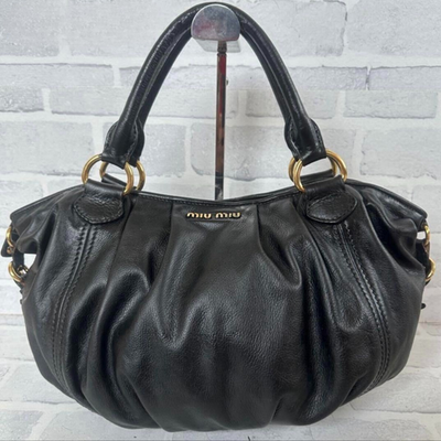 専用 MIUMIU レザー 2WAY バッグ 黒 archive Y2K 希少 希少 miumiu ミュウミュウ ハンドバッグレザー 黒 y2k archive 専用