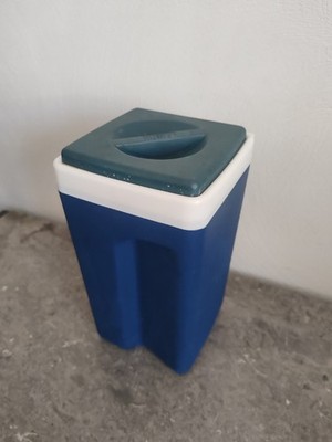 Thermo Eiswürfelschale ''MOBIL'' Vintage 70er Jahre. 1,5L
