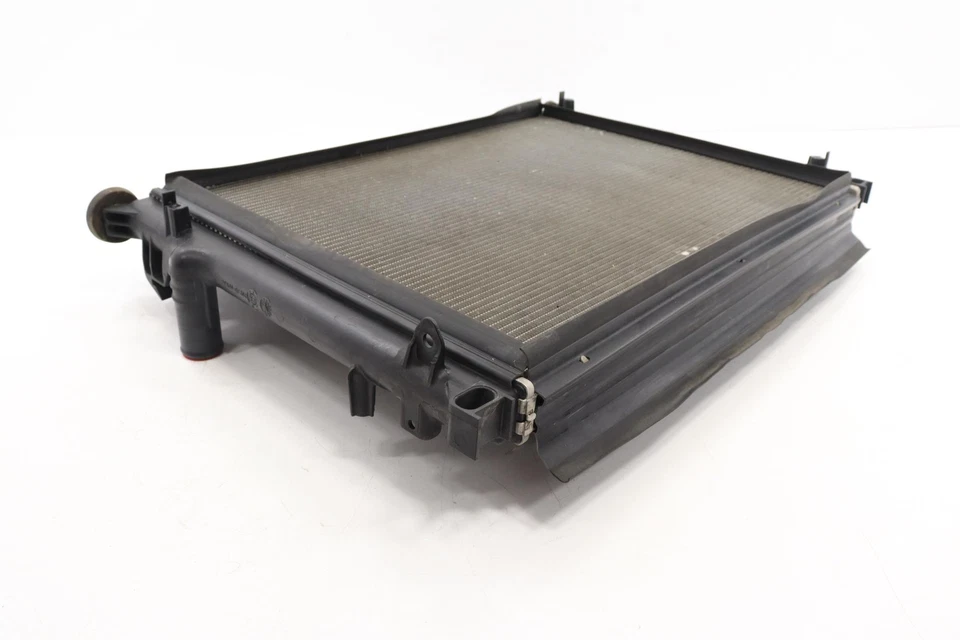 Chrysler 300 2009-2023 motor 3,6 L refrigeración refrigerante radiador OEM Foto 2 de 4