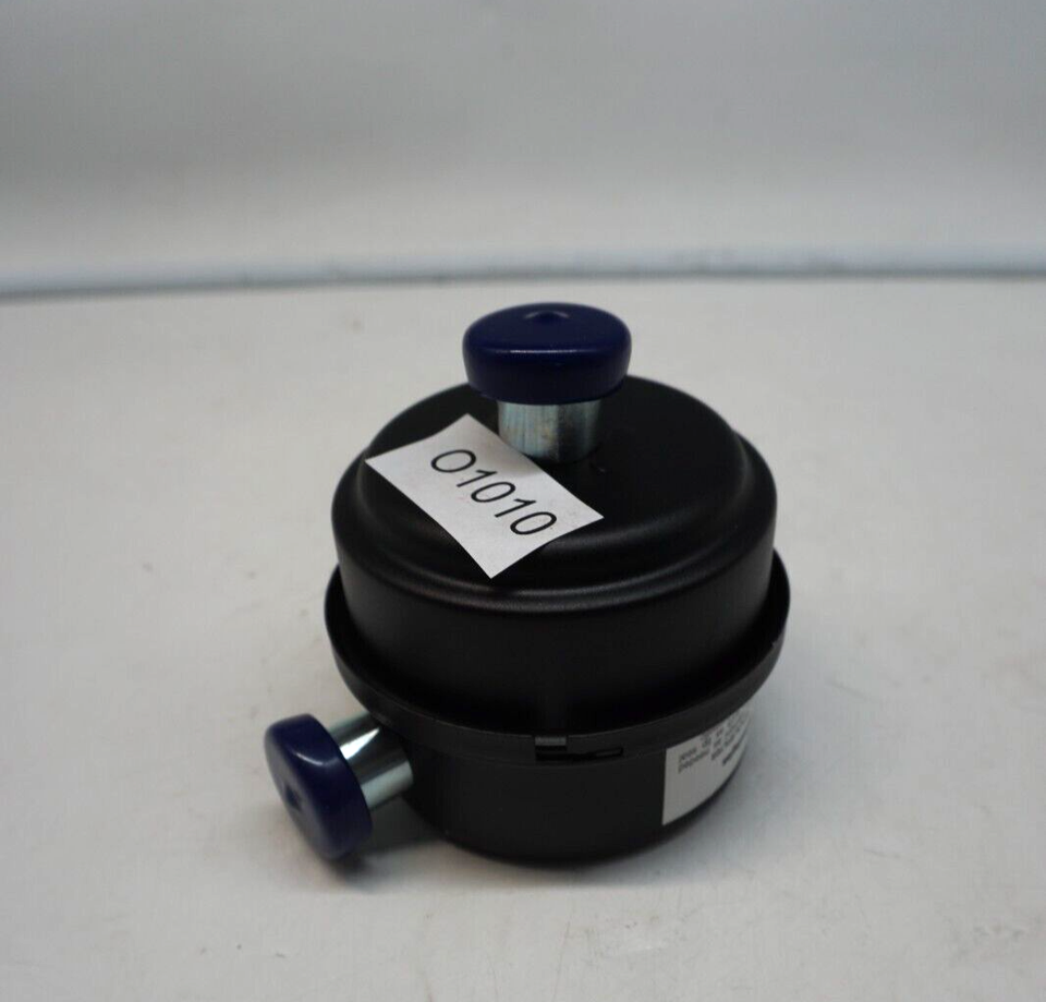 Agilent Technologies Exhaust muffler with NW16 fitting X381560062 O