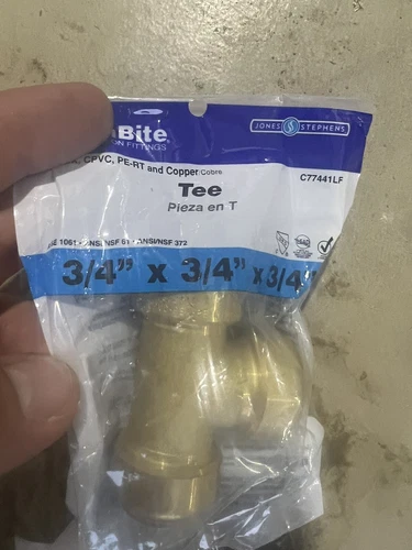 Jones Stephens C77440LF PlumBite Lead Free Push On Tee 1/2-In - Picture 3 of 3