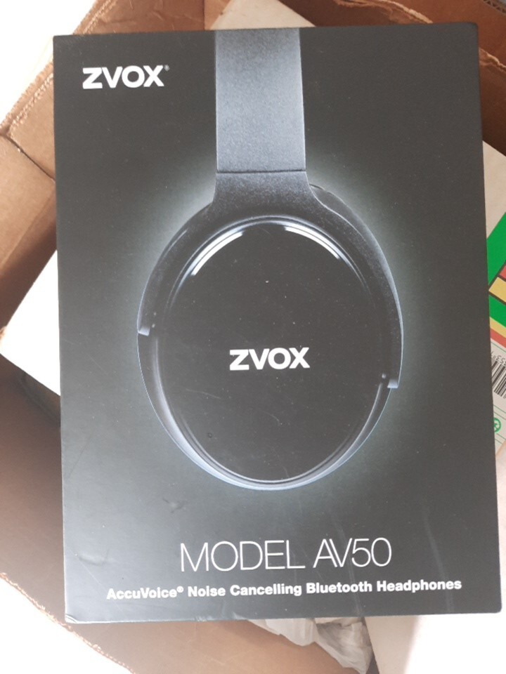 Zvox Accuvoice Zvox Noise Cancelling Headphones Zvox Model AV50