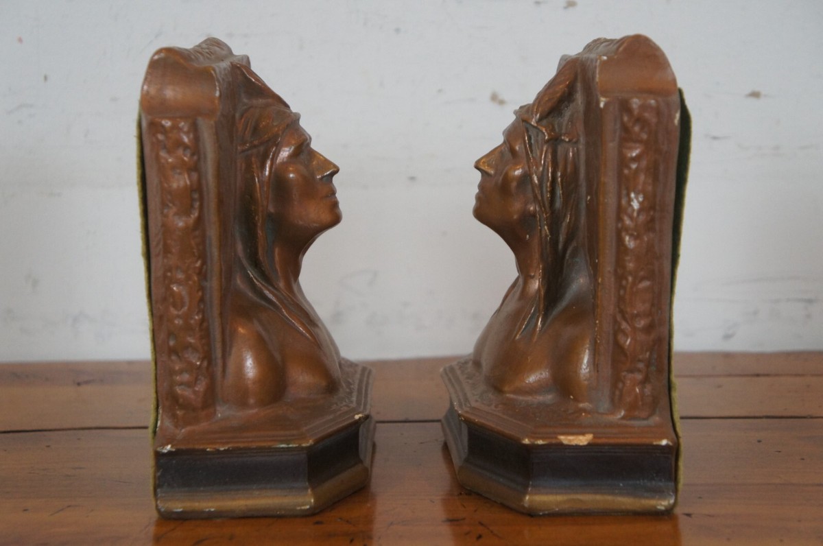 Vintage Mid Century Native American Chalkware Head Bust Vintage Mid Century Native American Chalkware Head Bust