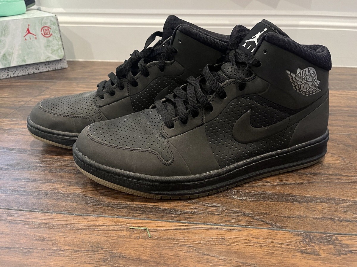 nike air jordan alpha 1