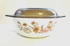 vintage Pyrex England country autumn casserole dish w/ amber lid 8" diameter
