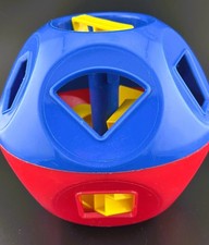 Vintage Tupperware Shape O Toy Sorter Ball Red Blue Yellow Complete 10 Shapes