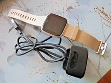 Fitbit Versa Lite FB415⌚Smartwatch+Charger RoseGold🪙Silicone Band~WORKING*READ*