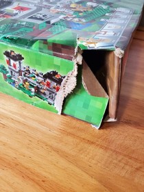 Incomplete Lego Minecraft The Fortress 21127 Used