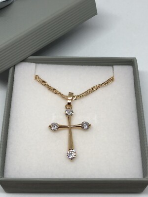 Gold Cross Necklaces: Sale up to −37