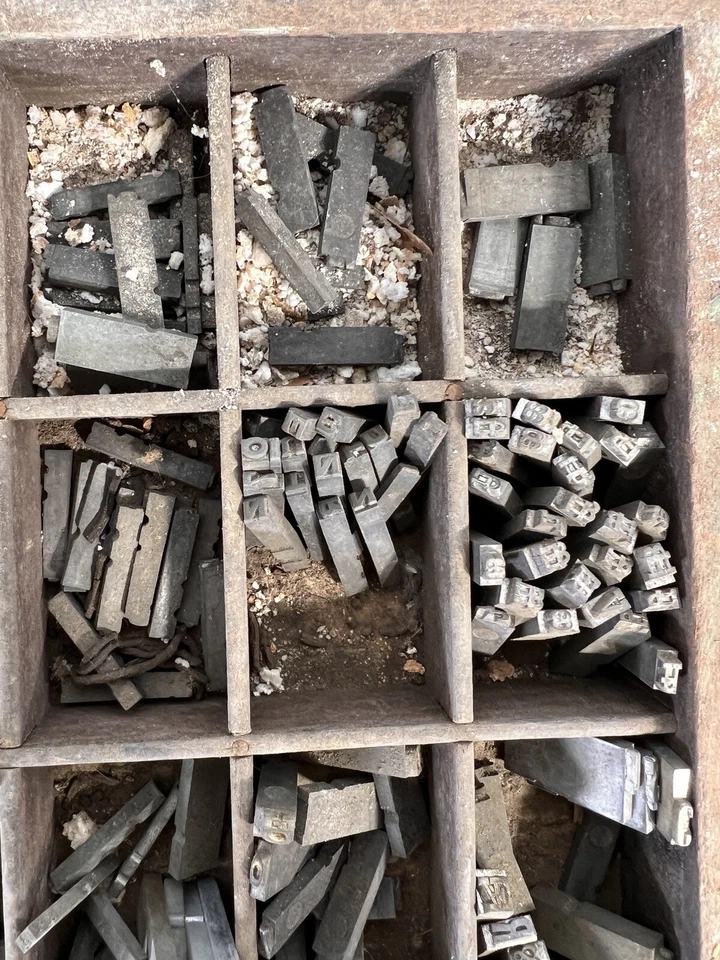 Mixed Lot Letterpress Type Metal Printing Block Antique Alphabet numbers - Image 4 of 4