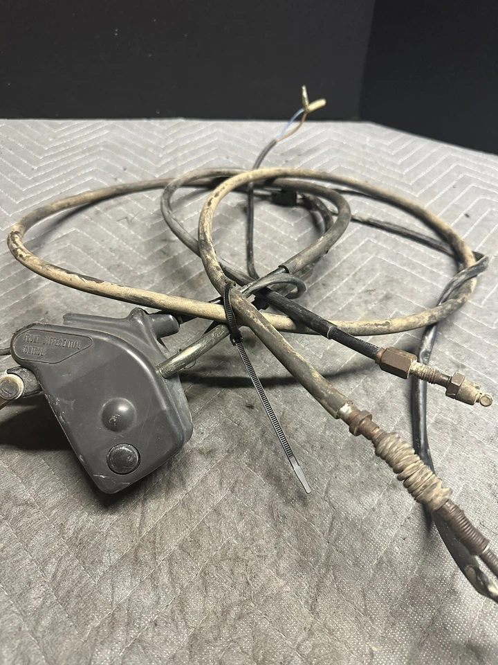 02-06 Kawasaki Prairie 700 650 4x4 Palanca de freno de mano trasera Cables de bloqueo diferencial Foto 3 de 4