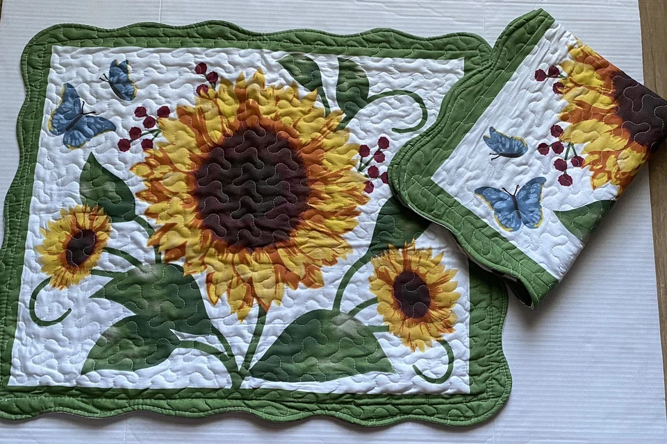 Comforter Set With Two Sham Sunflower Scalloped Edge Pillows Standard - Image 3 of 4