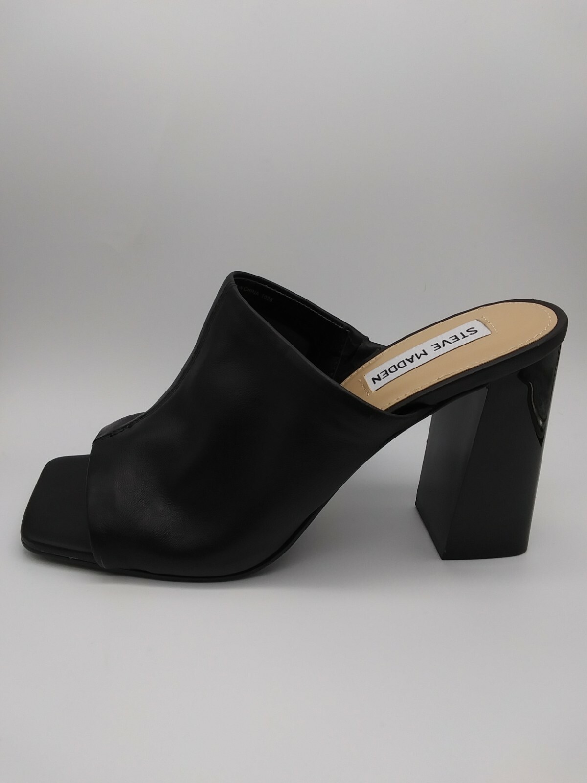 Steve Madden Tule Block Heel Sandal in Black Leather at, black leather,  Size 9 195189752755 | eBay
