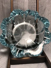 VTG ClearICE BLUE Ashtray Trinket Art Glass MCM Collectible Estate Piece Small