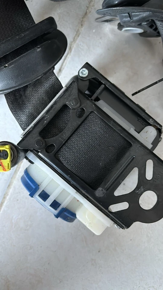 Toyota C-HR 2017 2018 2019 2020 2021 OEM Juego de cinturón de seguridad delantero trasero izquierdo derecho Foto 4 de 4