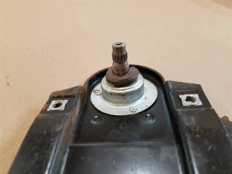 Ford Galaxy 500 1965 2 puertas Fastback pasajeros cuarto ventana regulador Foto 4 de 4