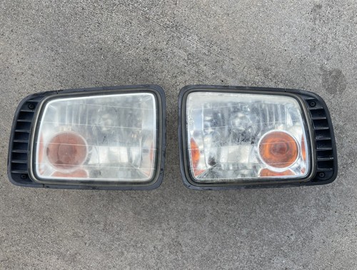 INFINITI 2001-2004 QX4 2004-2010 QX56 LEFT & RIGHT SIDE FOG LIGHT ASSEMBLY SET