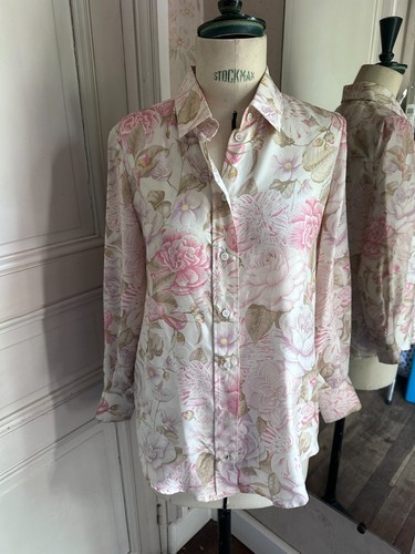 Salvatore Ferragamo, Salvatore Ferragamo Vintage Shirt Gr.44 Seide Blumen Pastell