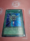 Monster Reborn (HP) LOB-E096 Ultra Rare Unlim