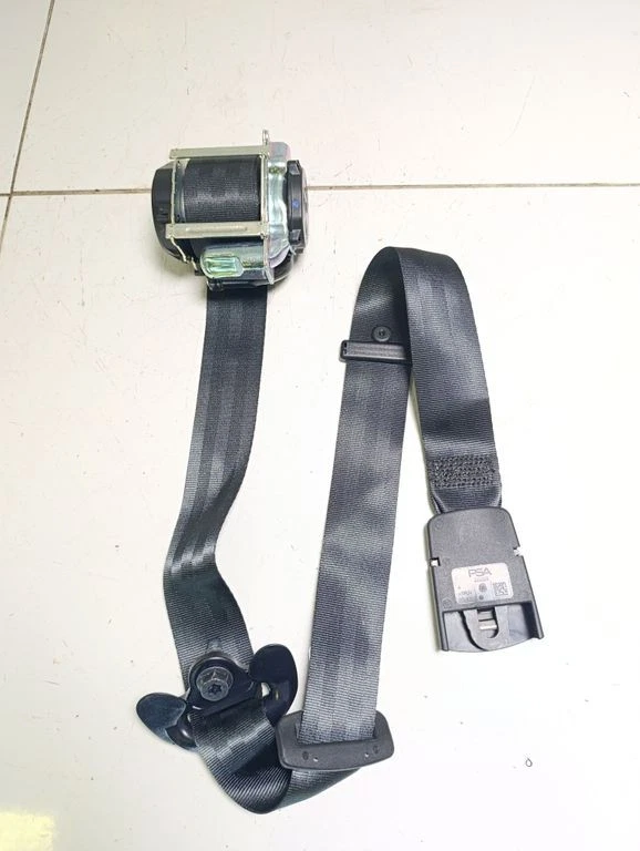 Peugeot 2008 II 2021 Vorne rechts Sicherheitsgurt vorne 98208525XX BOS110268 - Imagem 3 de 4