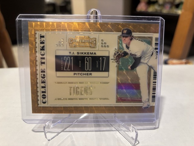 2019 Panini Elite Extra Edition T.J Sikkema College Ticket Gold Vinyl 1/1 Royals