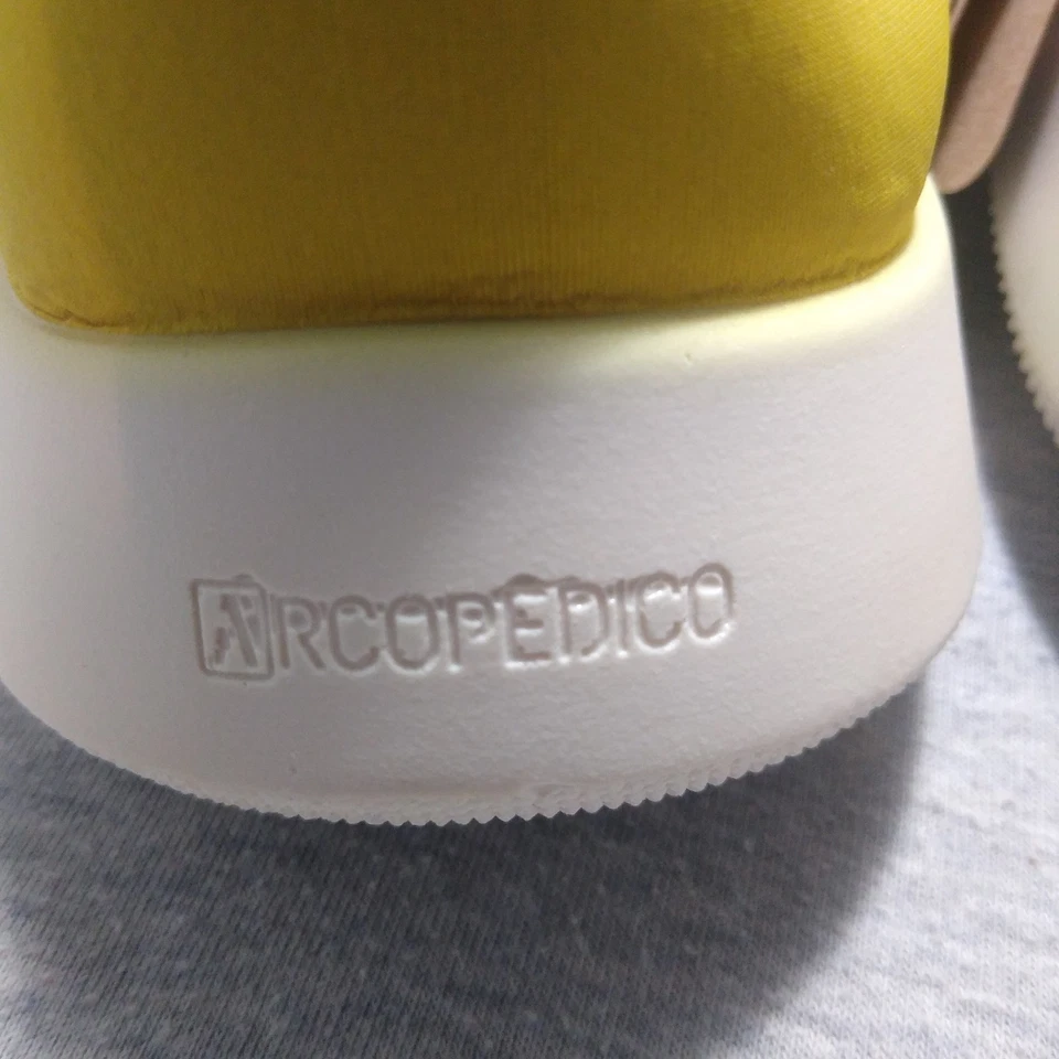 Sapato Slip On Arcopedico Malha Malha UE 40 EUA 9 Amarelo Conforto Respirável - Imagem 4 de 4