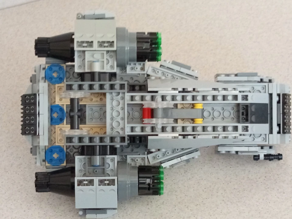 LEGO Star Wars 75100 First Order Snowspeeder, photo 4 sur 4