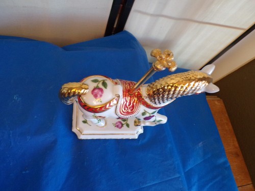 Royal Albert Old Country Roses Karussell Pferd Figur #28831-003 #1649/2000 - Bild 5 von 8