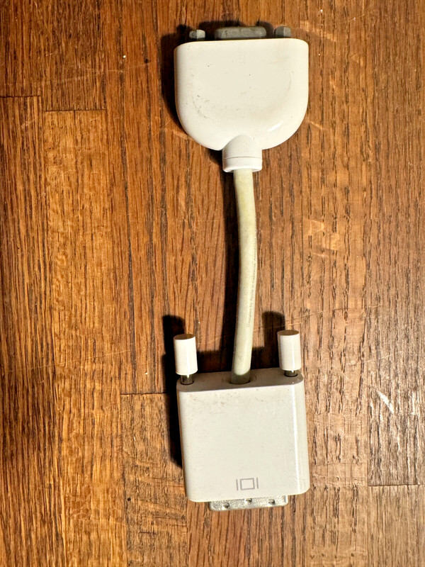 Genuine OEM Apple/Mac 603-8525 DVI to VGA Adapter Cable