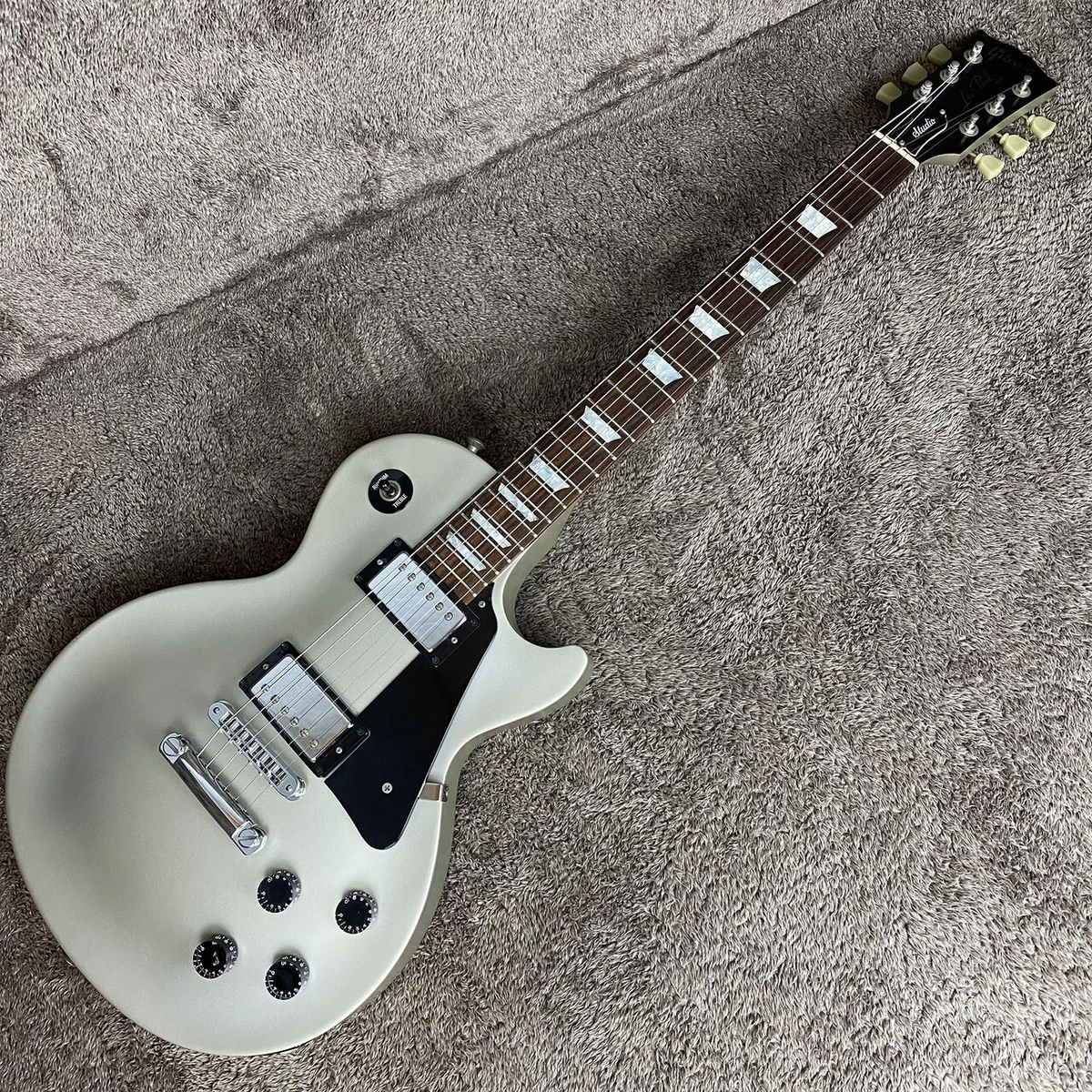 Gibson les paul deals silver