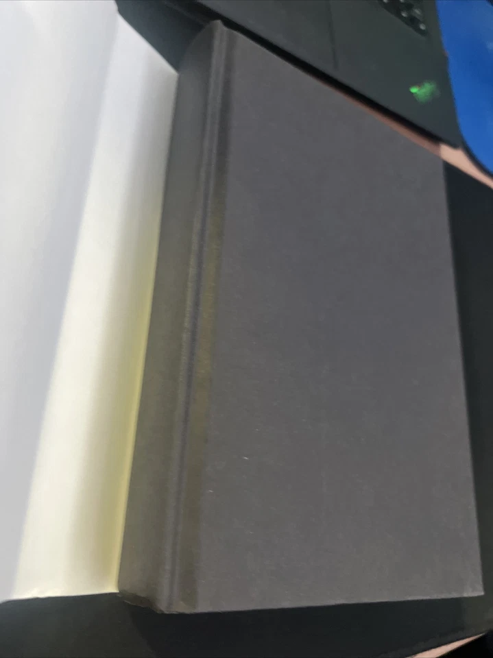 Love 101 : To Love Oneself Is the Beginning of a Lifelong Romance 1995 (HCDJ) G9 - Image 4 of 4