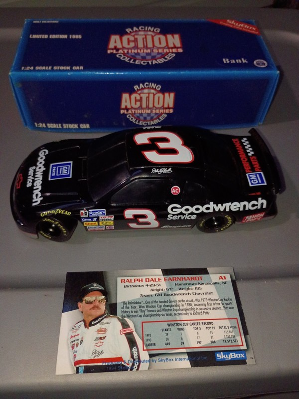 Action Racing Goodwrench Service Bank #3 Dale Earnhardt 1:24