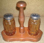 Vintage LE Smith Amber Moon & Stars Salt & Pepper Shakers With Wood Base — photo 1