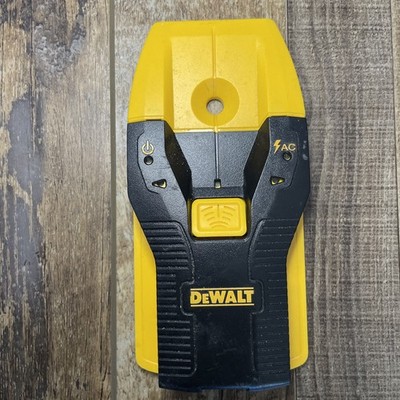 DeWalt DW0100 Wall Scanner Stud Finder AC Detection Yellow Black