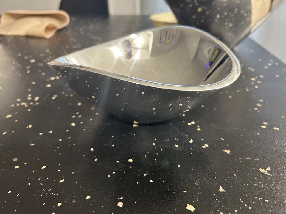 MAL USADO - Tigela de servir coleção borboleta Nambe, par de 7" e 11" - Prata - Imagem 4 de 4